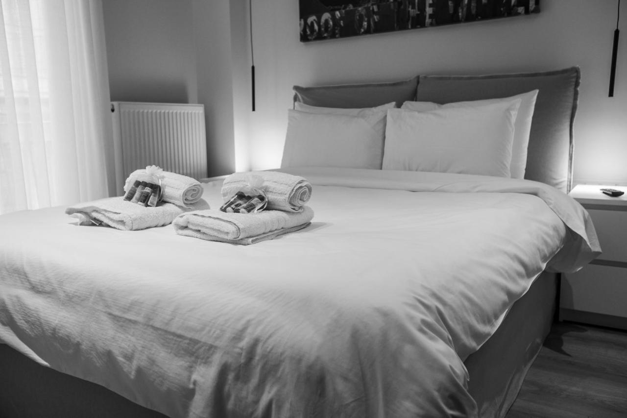 The Lux2 A Gorgeous Apartment Thessalonique Extérieur photo
