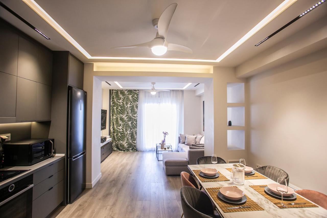 The Lux2 A Gorgeous Apartment Thessalonique Extérieur photo