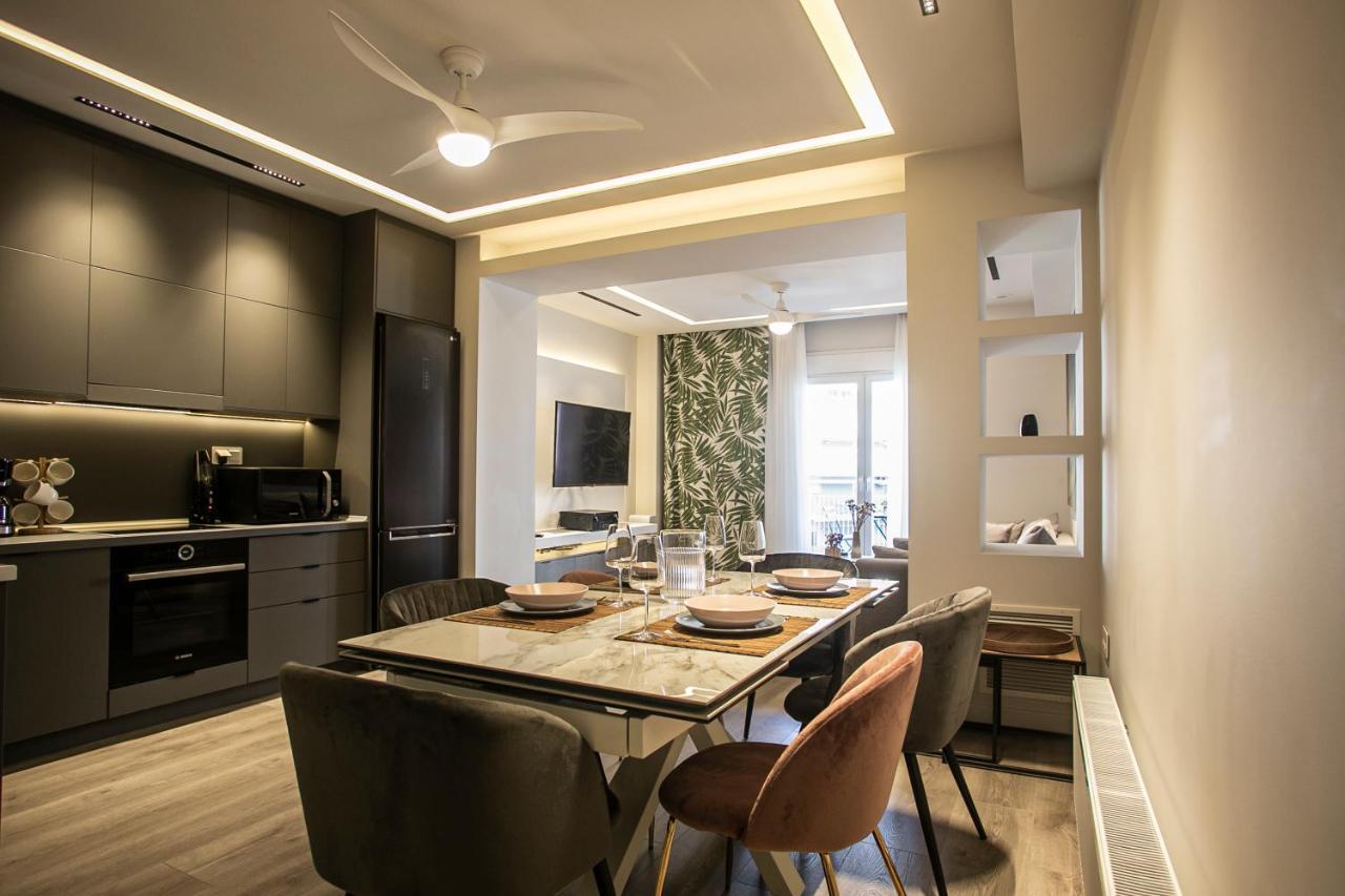 The Lux2 A Gorgeous Apartment Thessalonique Extérieur photo